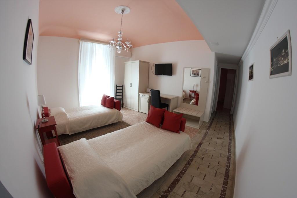 Gualtiero Camere & Suite Caltagirone Eksteriør bilde