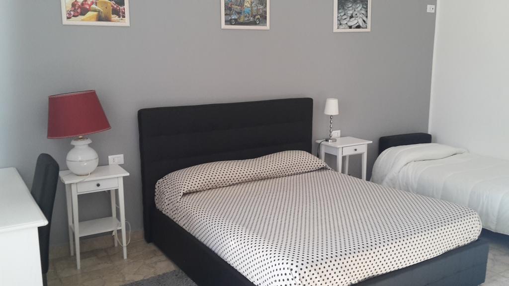 Gualtiero Camere & Suite Caltagirone Eksteriør bilde